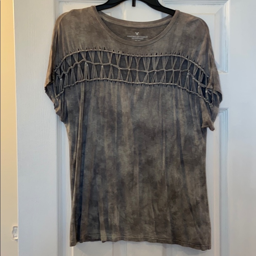 American Eagle short sleeve shirt